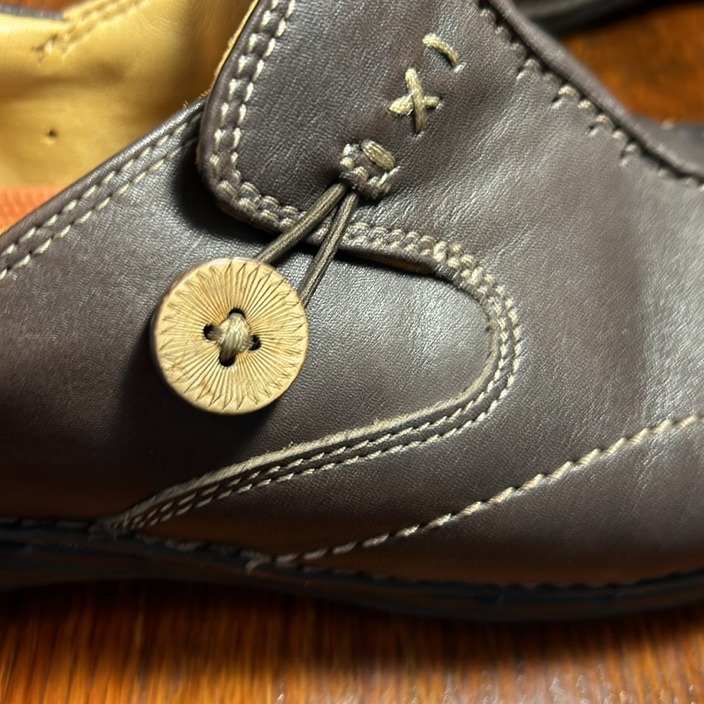 Un Structured By Clark’s Womens Un-Loop Slip-On B… - image 5